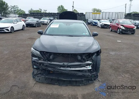 2021 Toyota Camry Se Nightshade Edition Awd z USA, uszkodzony, nr VIN 4T1G11BK0MU026544